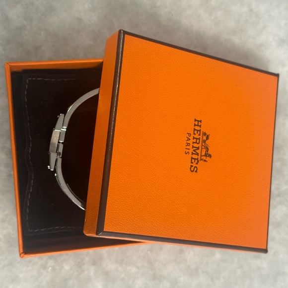 Hermes Clic Clac H bracelet silver/black - never worn - Picture 2 of 7